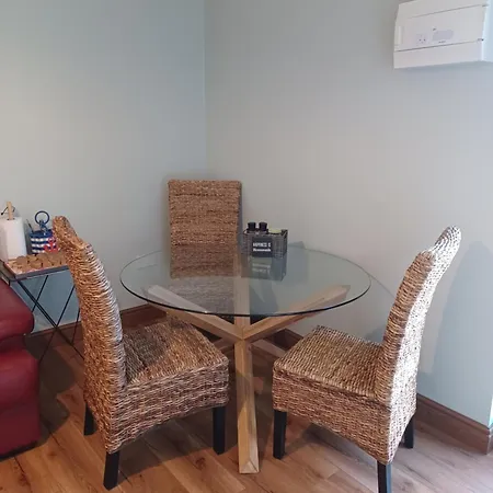 The Boathouse Апартаменты Балликоттон